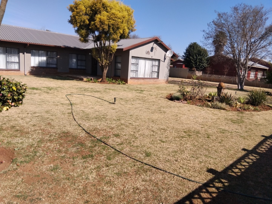 3 Bedroom Property for Sale in Meiringspark Ext 2 North West